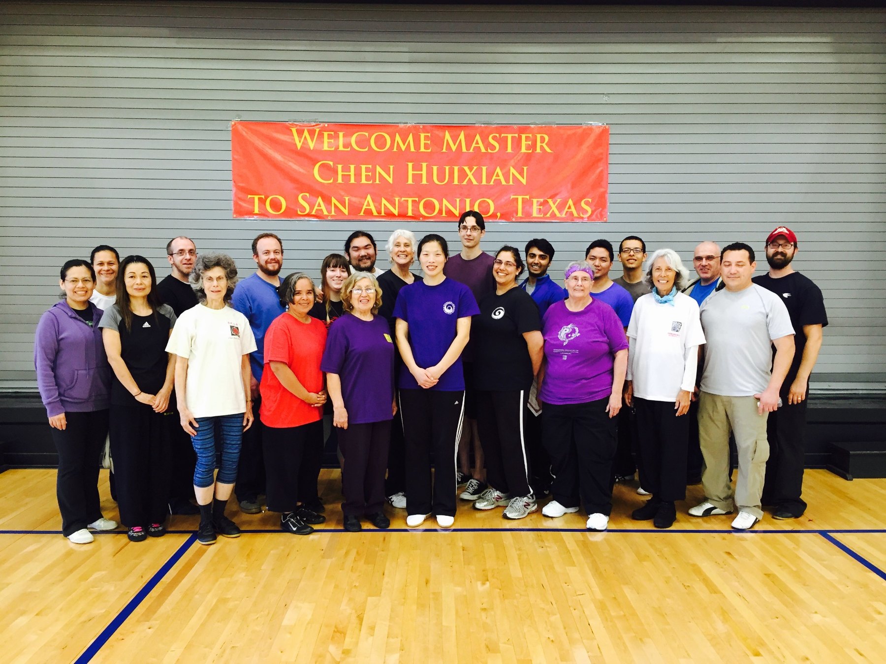 Master Chen Huixian with seminar participants in San Antonio, Texas